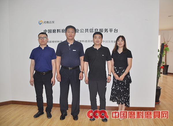 圣泉集團(tuán)市場(chǎng)部總監(jiān)王軒一行到訪中國磨料磨具網(wǎng)