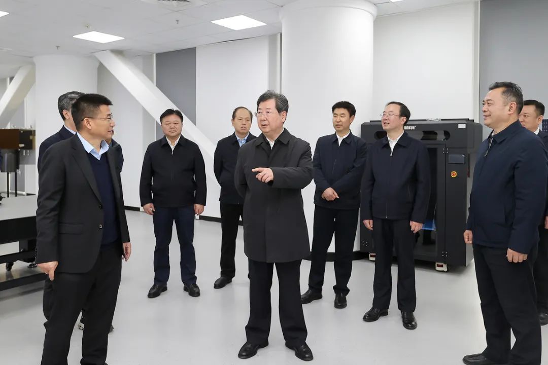 樓陽生到省科學(xué)院、中原科技城調(diào)研